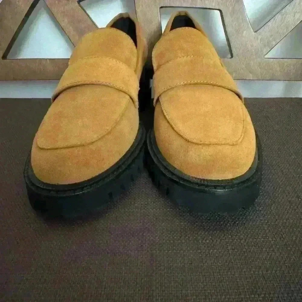 Aerosoles Rodney Women’s Suede Platform Loafer.New with out tags size 7 - Picture 3 of 12